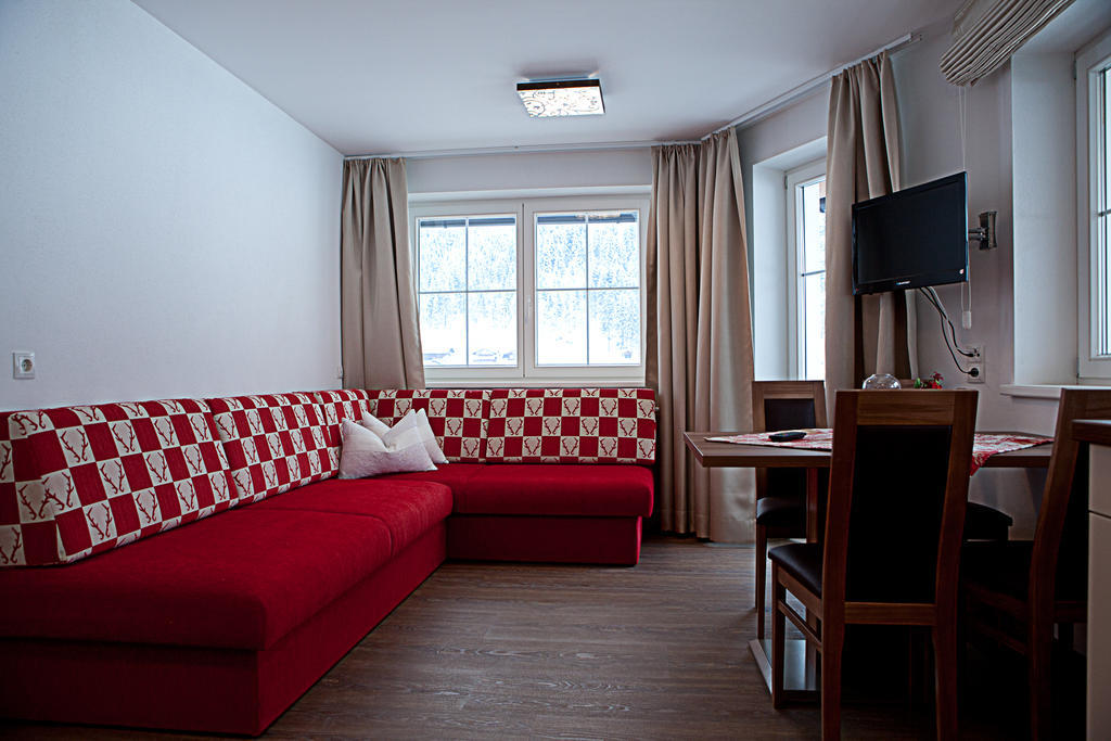Villa Sepp Ramsau im Zillertal Ruang foto